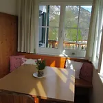Casa de hóspedes Salis 3*